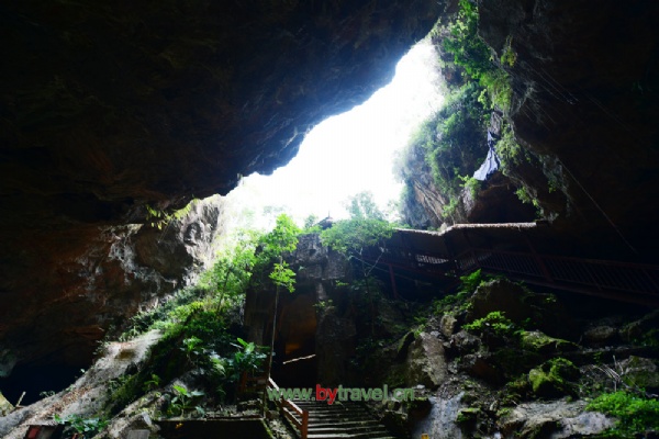 清远金鸡岩