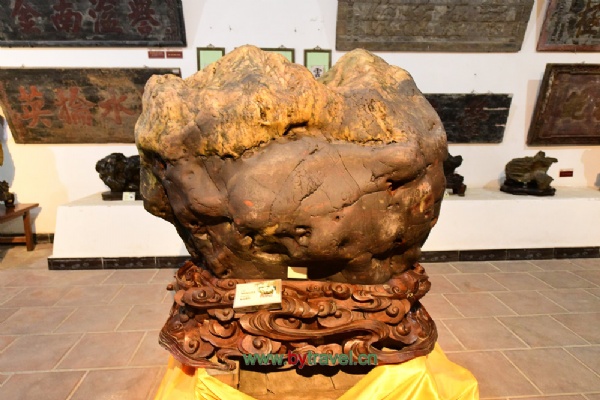 清远金鸡岩