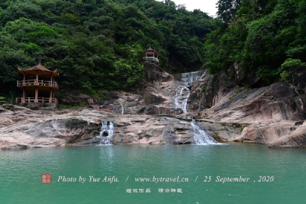 南昆三寨谷森林公园