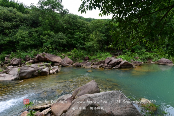 南昆三寨谷森林公园