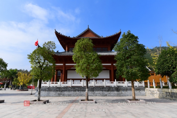 六祖燕岩古寺